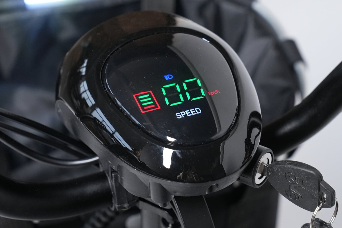 Metic Move MQ5 Pro wiel en achterlicht
